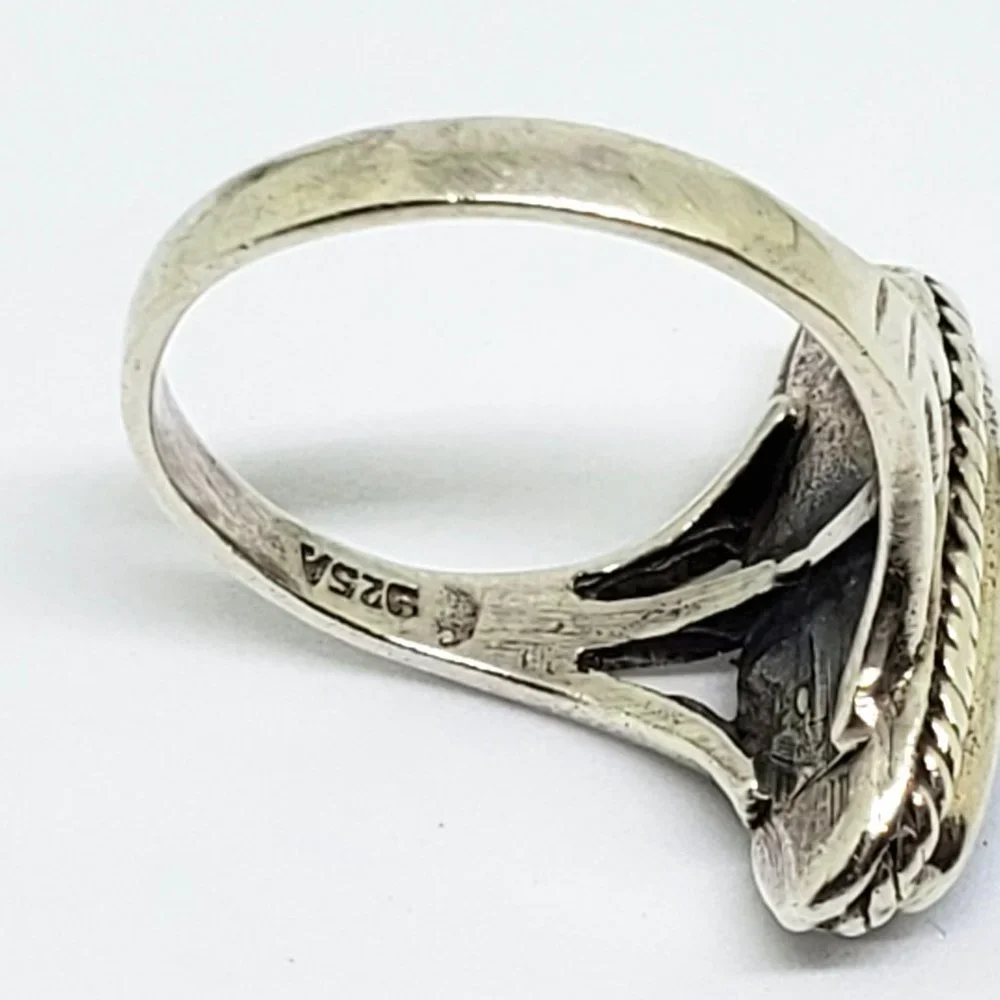 Vintage Southwest Style Abalone Shell Oval Setting in Sterling Silver Ring